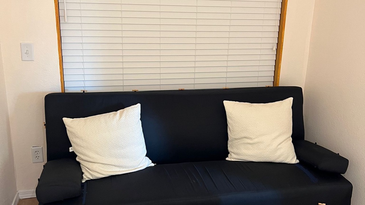 Photo of Livingroom in Anchor Bay