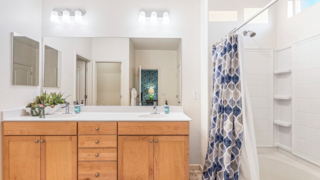 Photo of Bathroom in Salinas