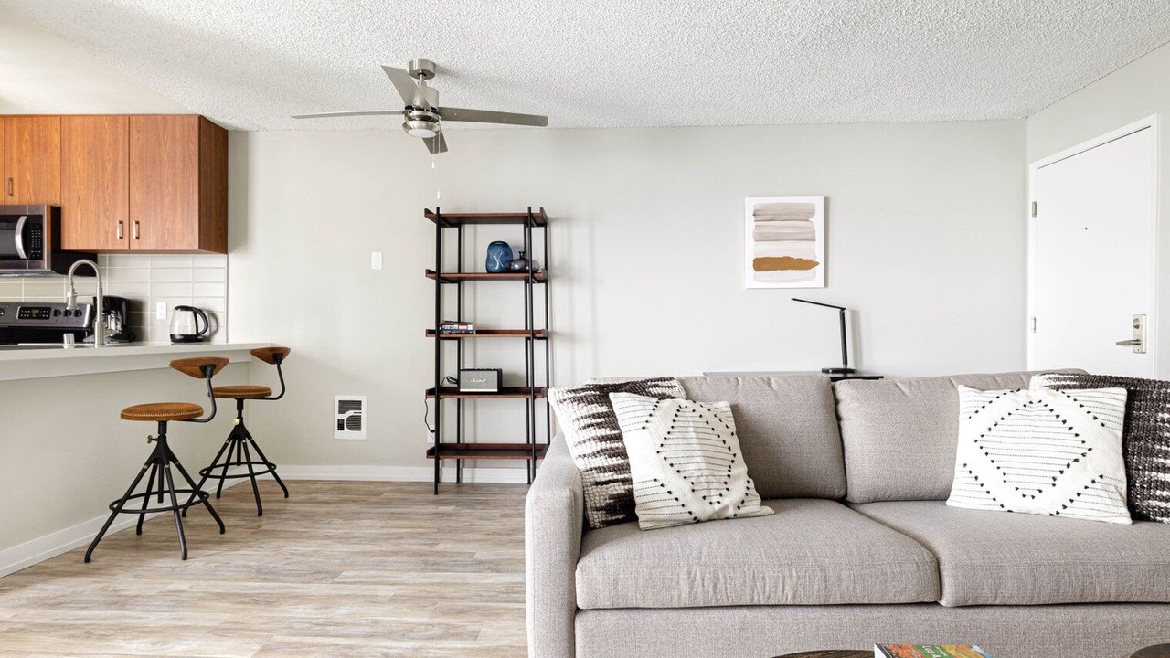 Photo of Livingroom in South Redondo