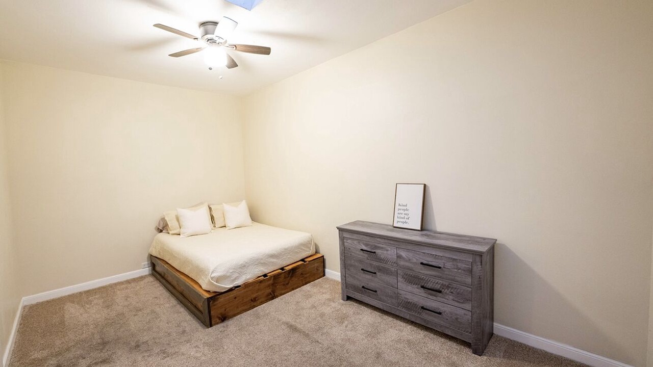Photo of Bedroom in Porterville