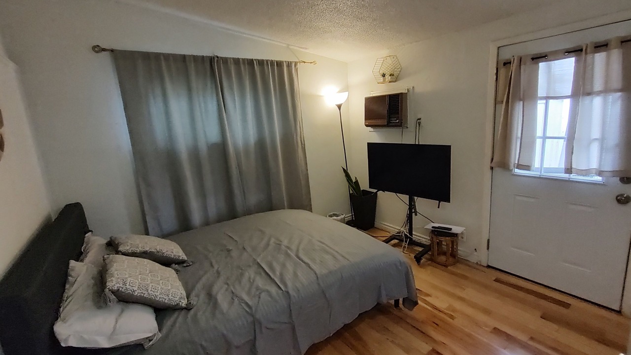Photo of Bedroom in Covina