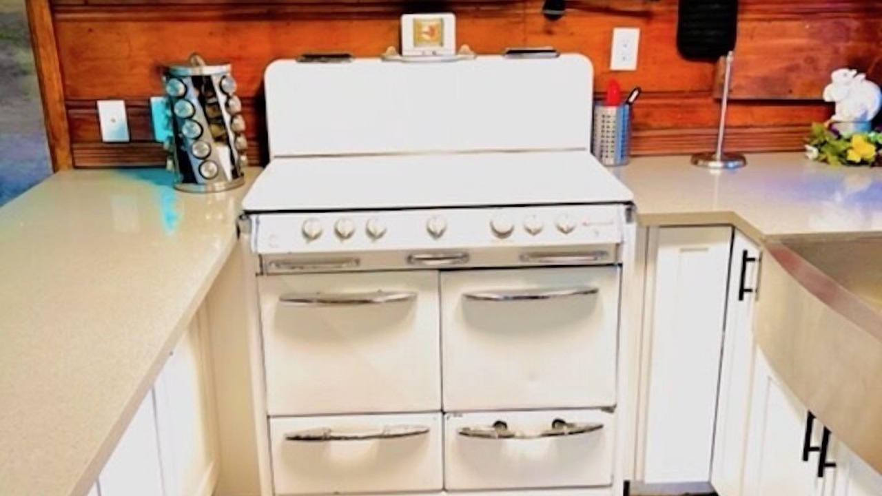 Photo of Kitchen in Crestline