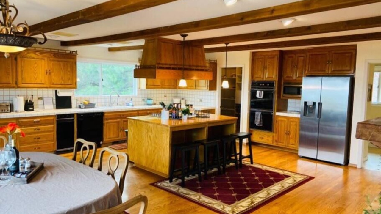 Photo of Bedroom in Mariposa