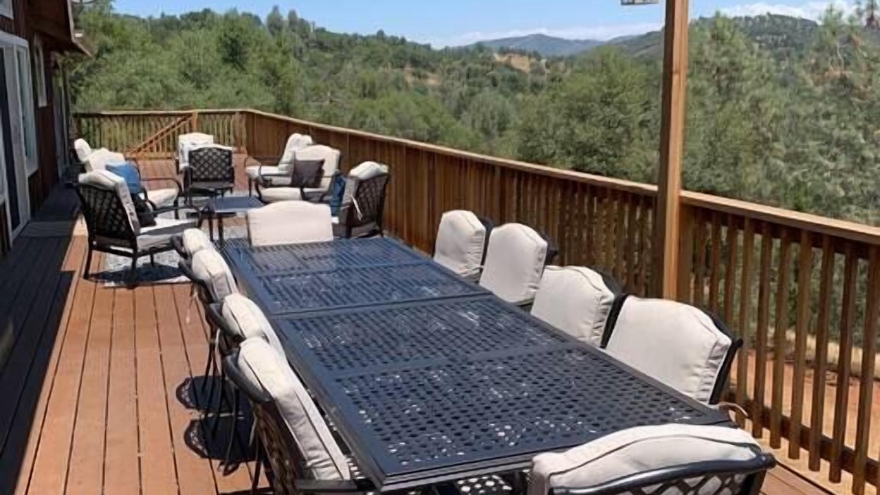 Photo of Patio Balcony in Mariposa