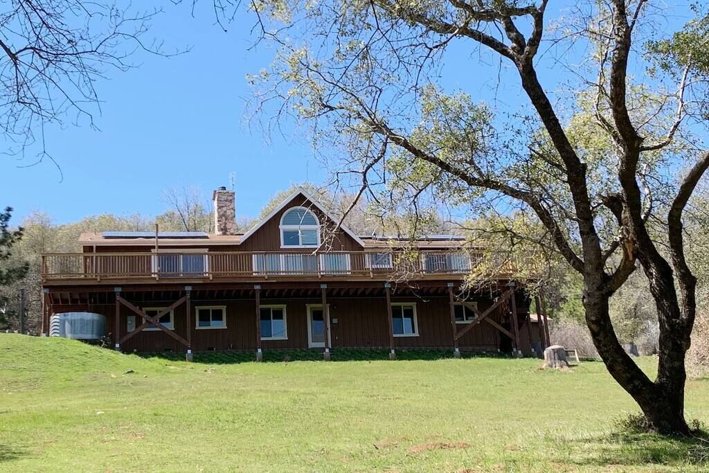 Photo of Patio Balcony in Mariposa