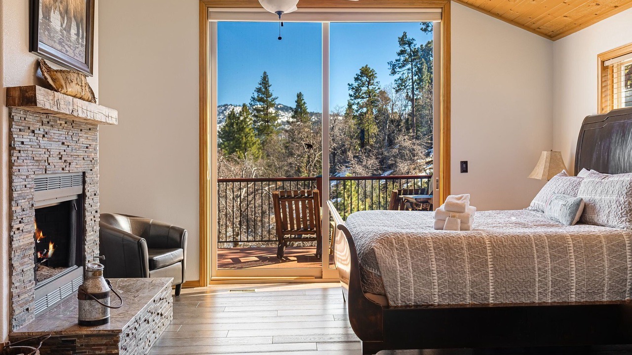 Photo of Bedroom in Castle Glen Estates