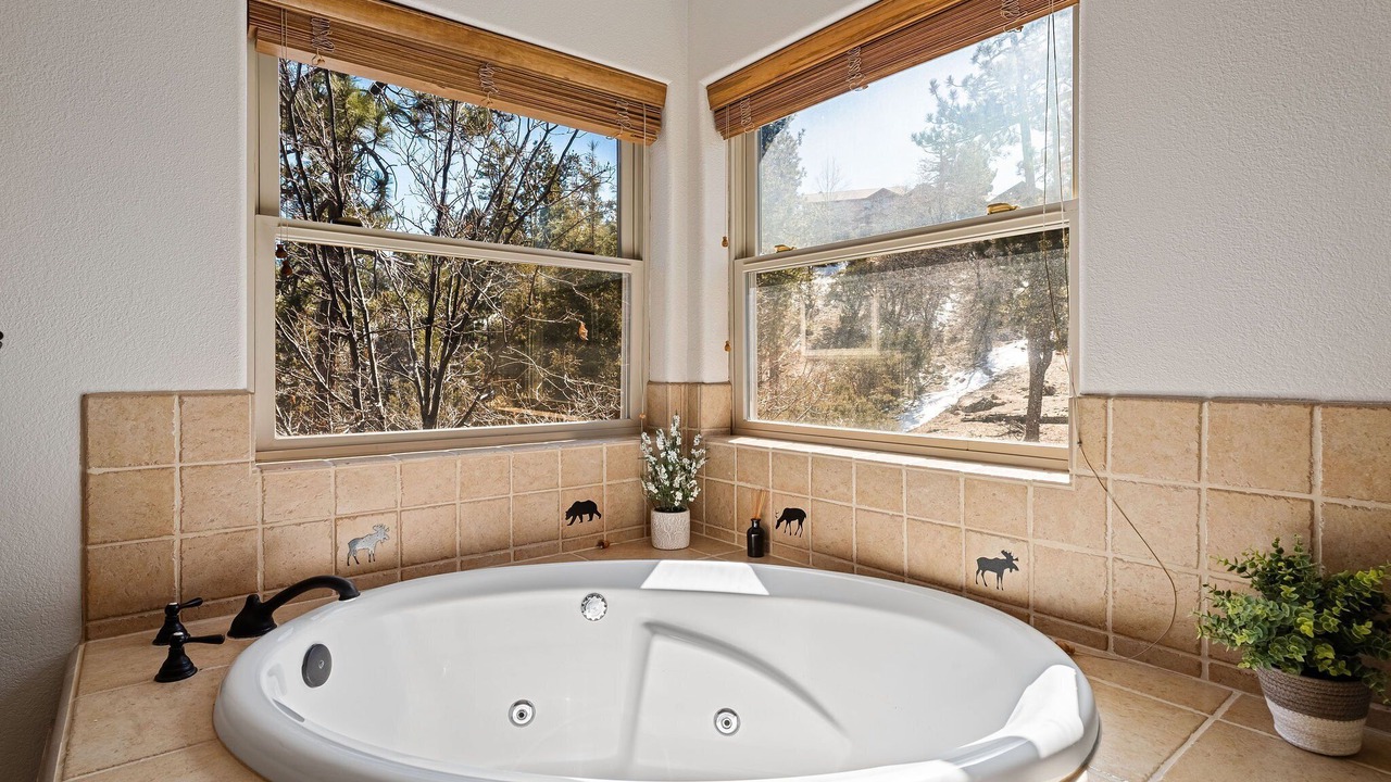 Photo of Bathroom in Castle Glen Estates
