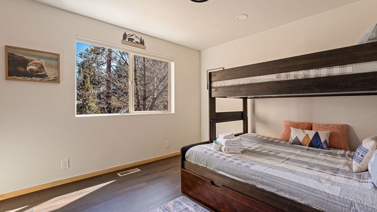 Photo of Bedroom in Castle Glen Estates