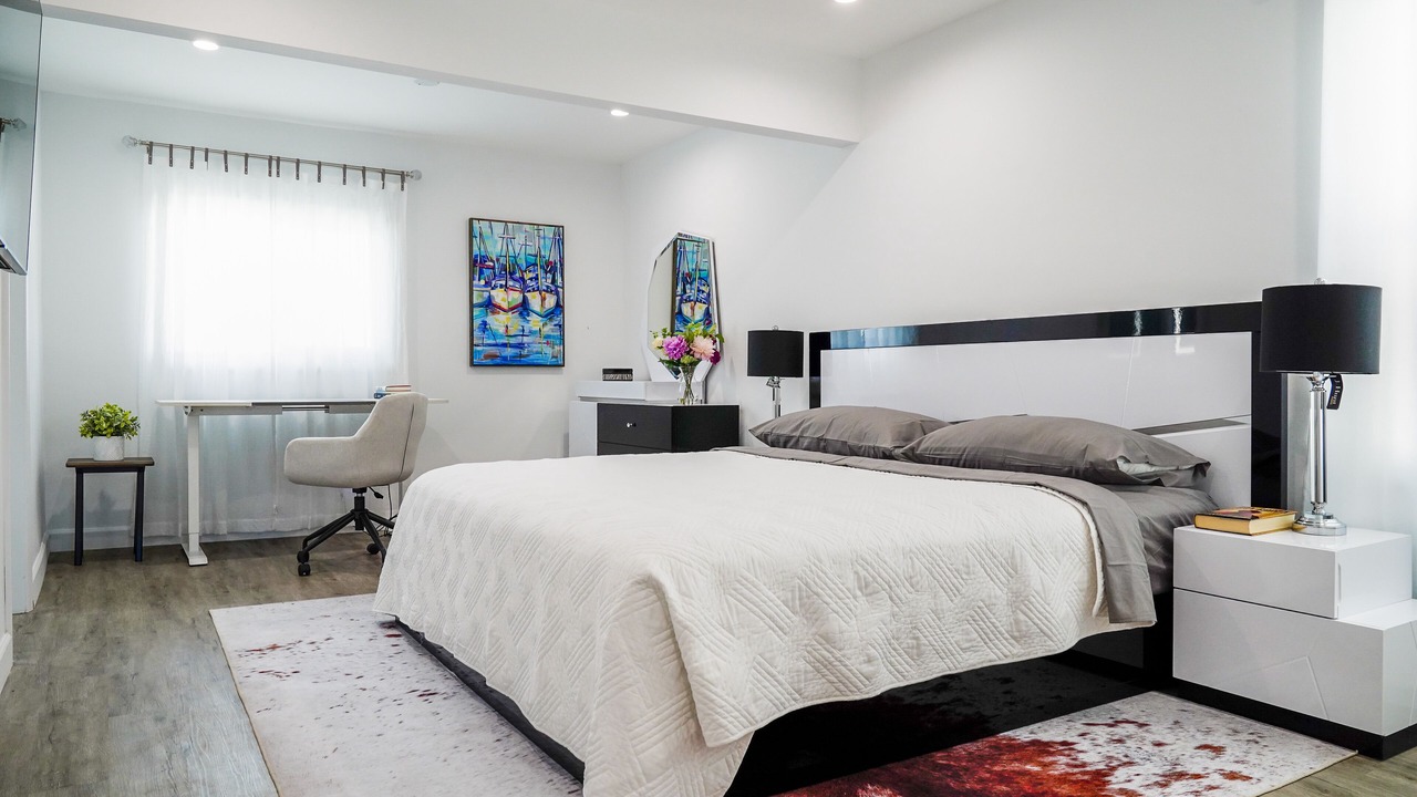 Photo of Bedroom in La Crescenta