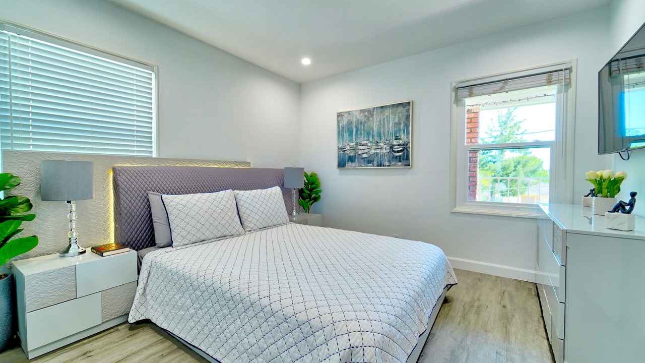 Photo of Bedroom in La Crescenta