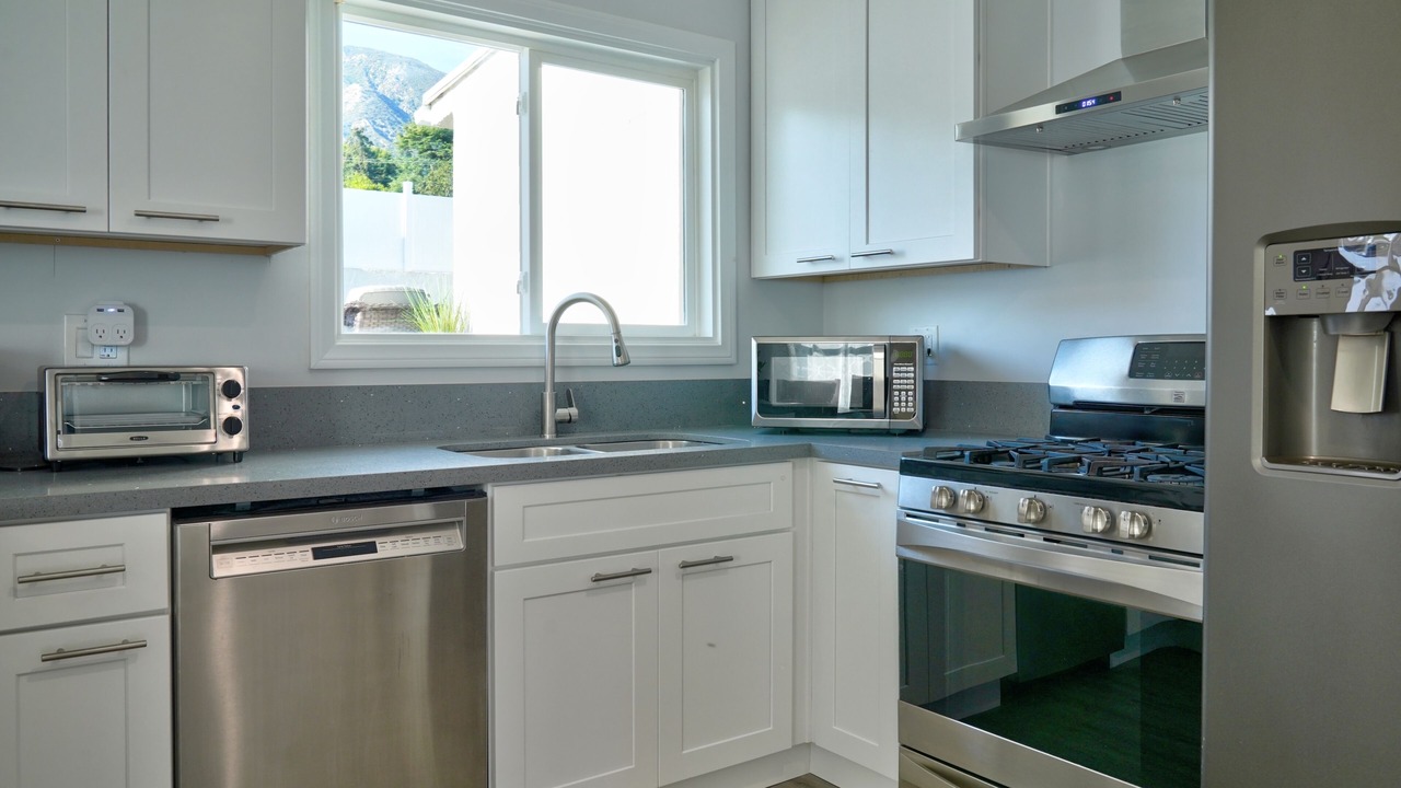 Photo of Kitchen in La Crescenta