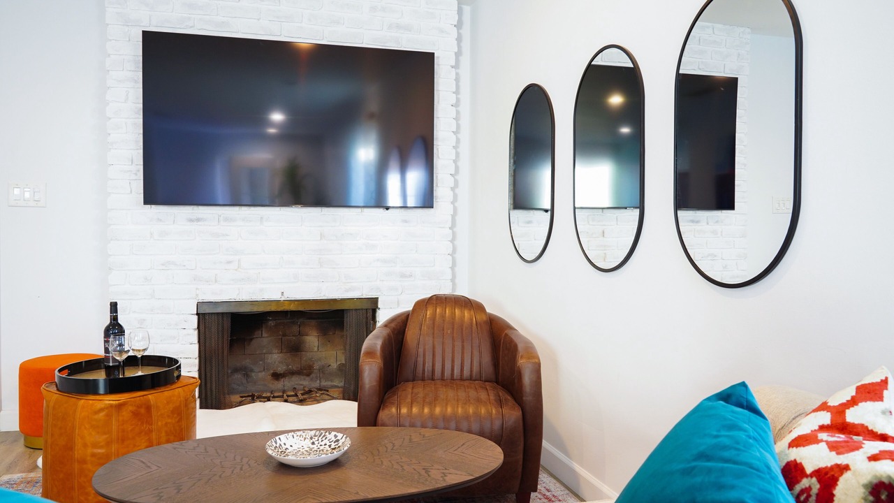 Photo of Livingroom in La Crescenta