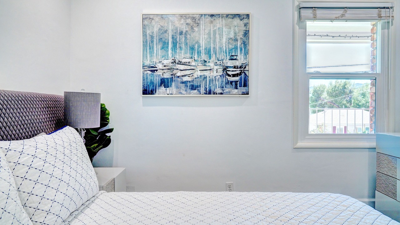 Photo of Bedroom in La Crescenta