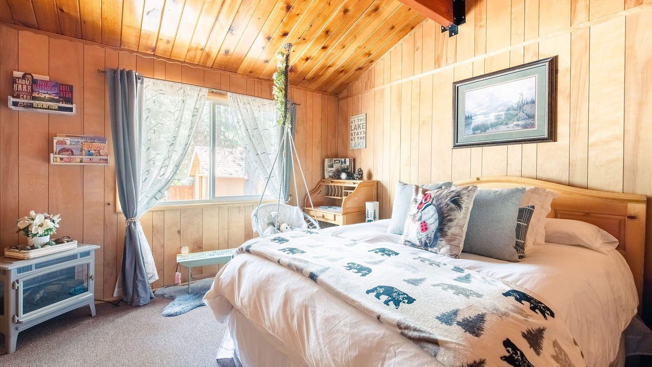 Photo of Livingroom in Big Bear Lake