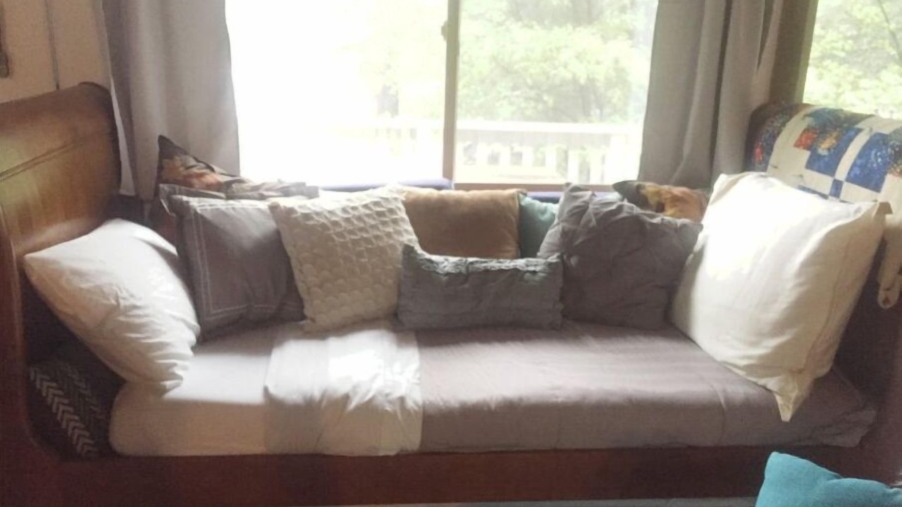 Photo of Livingroom in Crestline