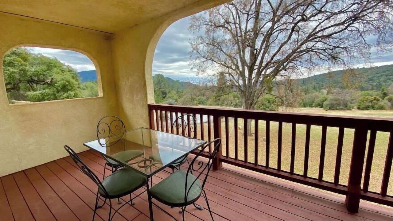 Photo of Outdoor in Mariposa