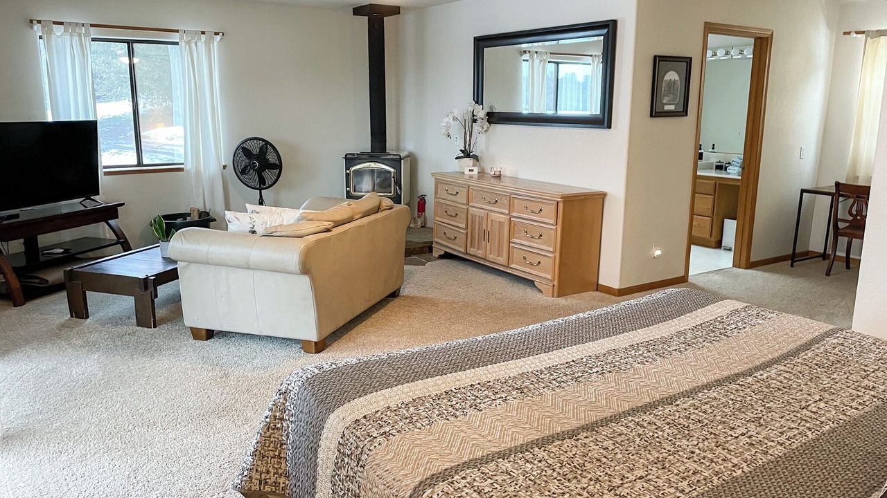 Photo of Bedroom in Mariposa