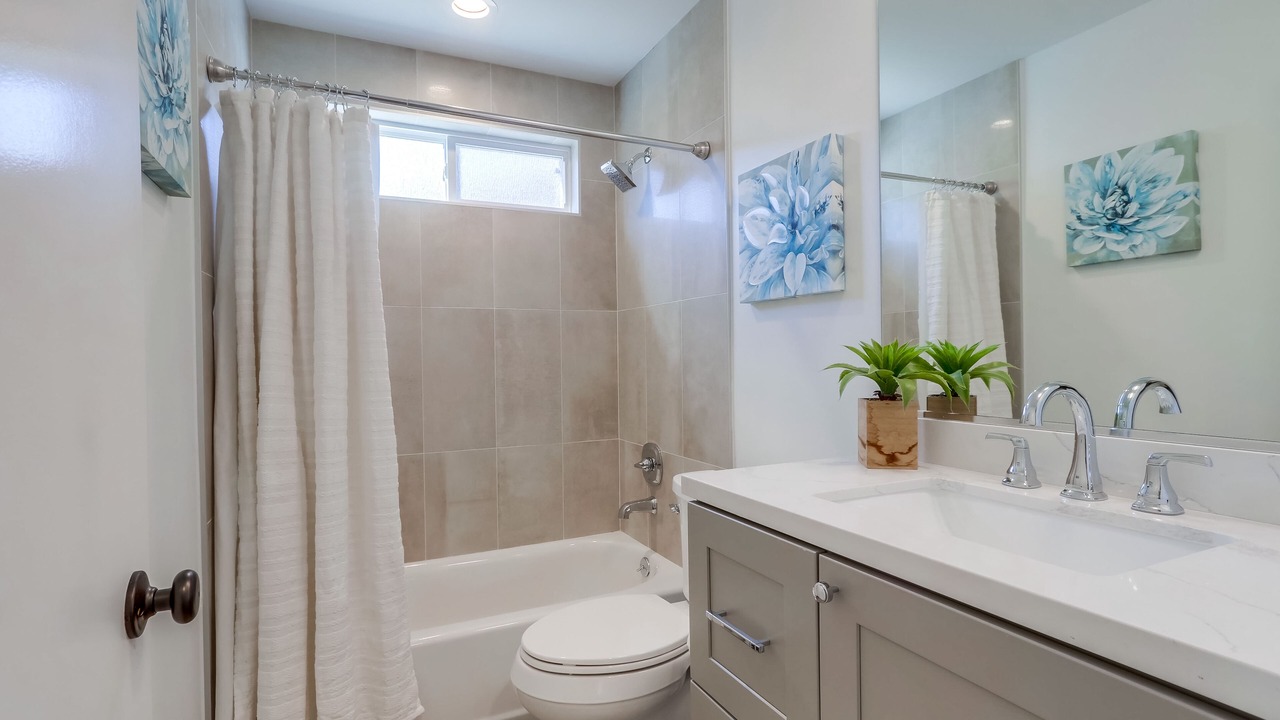 Photo of Bathroom in Orange