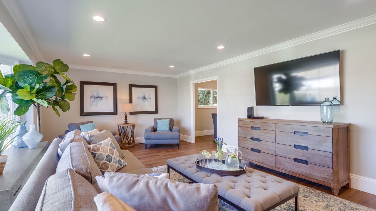 Photo of Bedroom in Orange