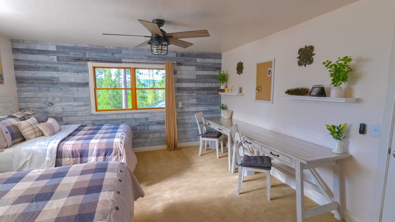 Photo of Outdoor in Groveland
