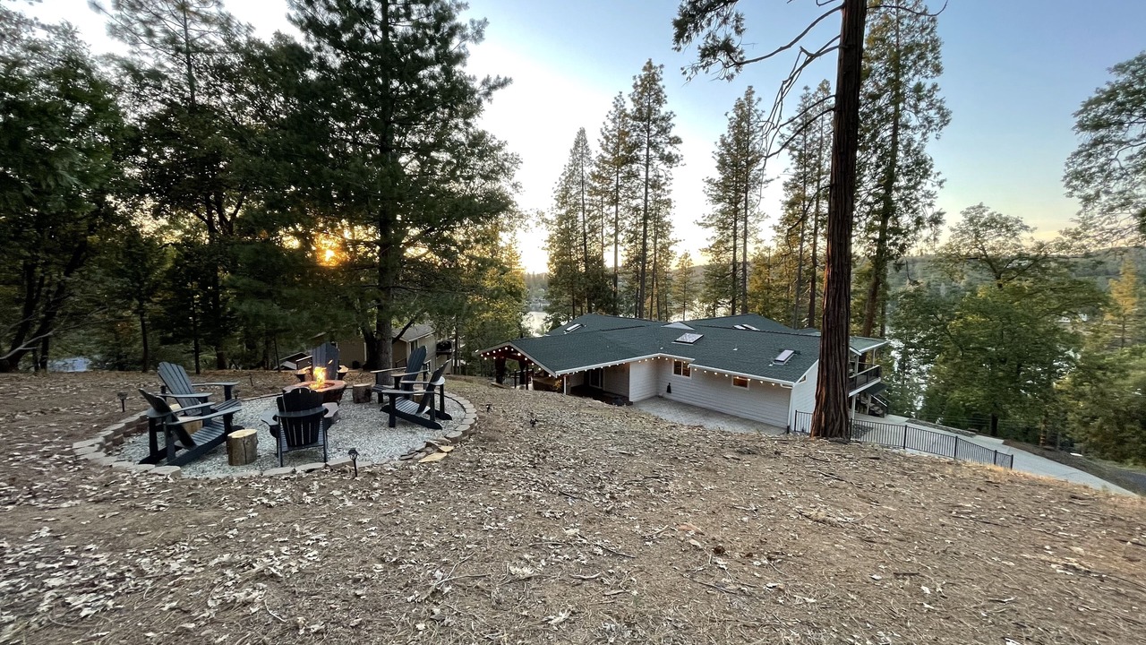 Photo of Outdoor in Groveland
