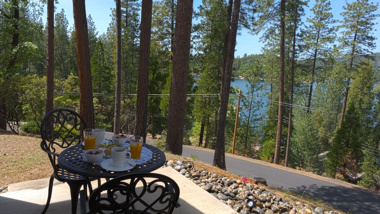 Photo of Outdoor in Groveland