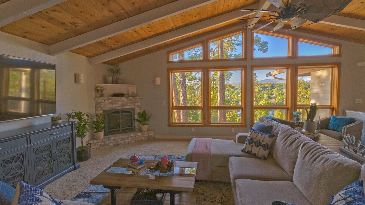 Photo of Outdoor in Groveland