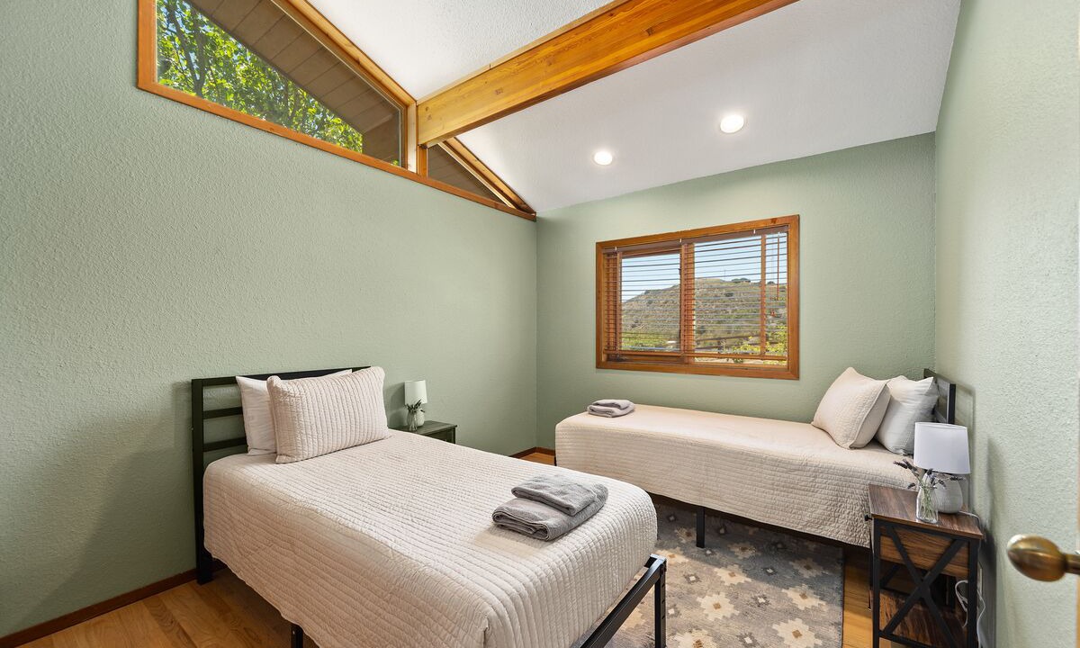 Photo of Bedroom in Murrieta