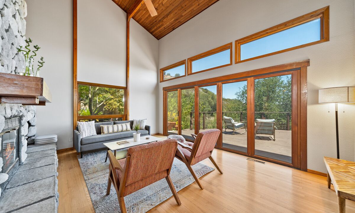 Photo of Livingroom in Murrieta