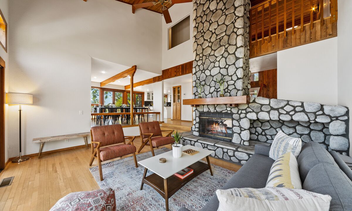 Photo of Livingroom in Murrieta