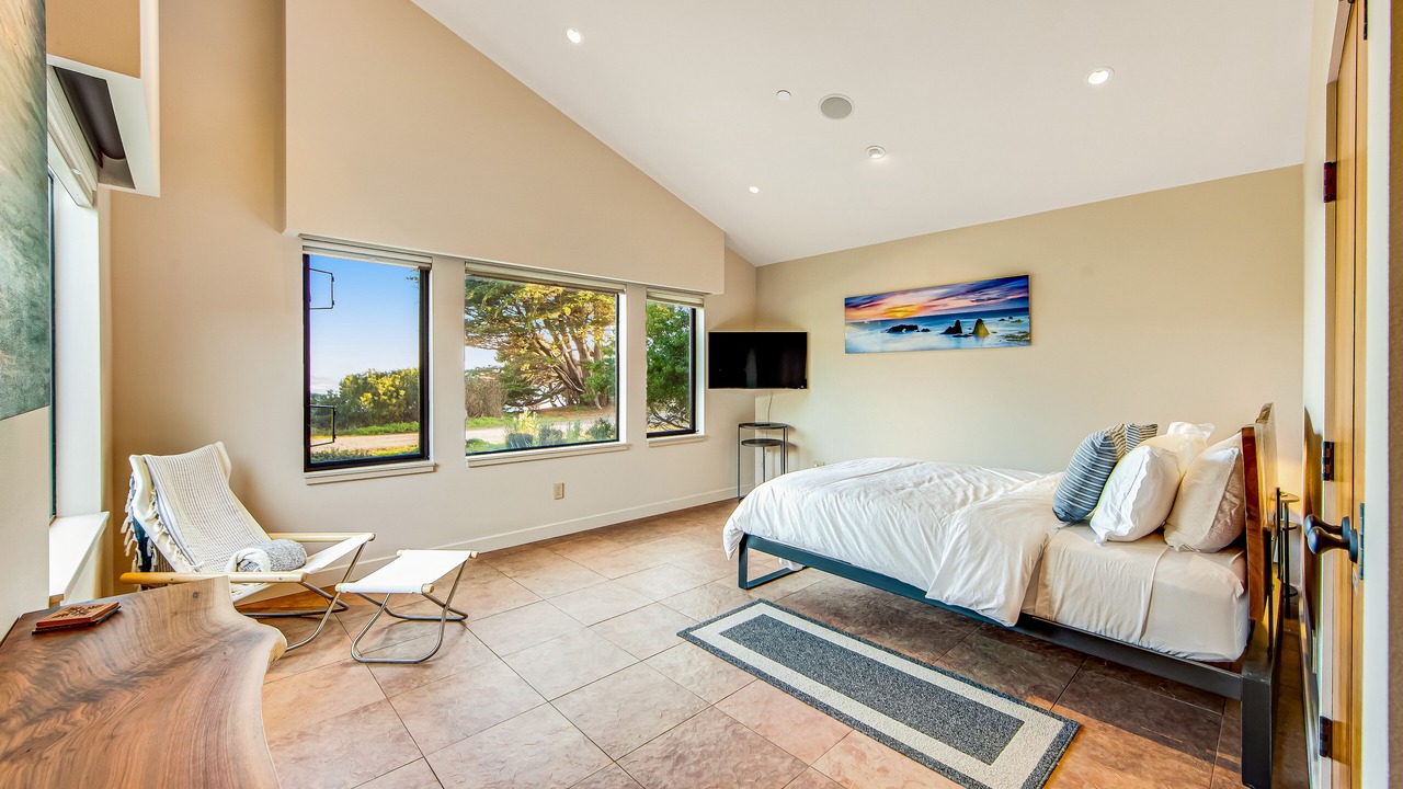 Photo of Bedroom in Sea Ranch