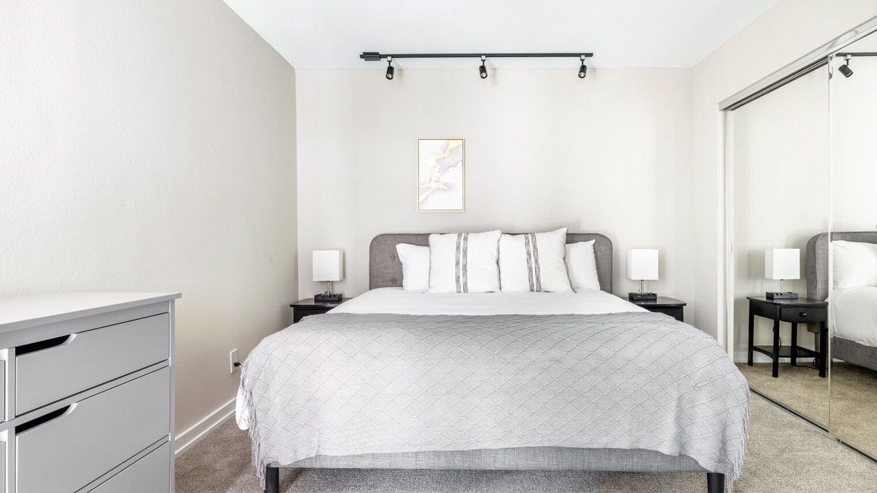 Photo of Bedroom in South Redondo