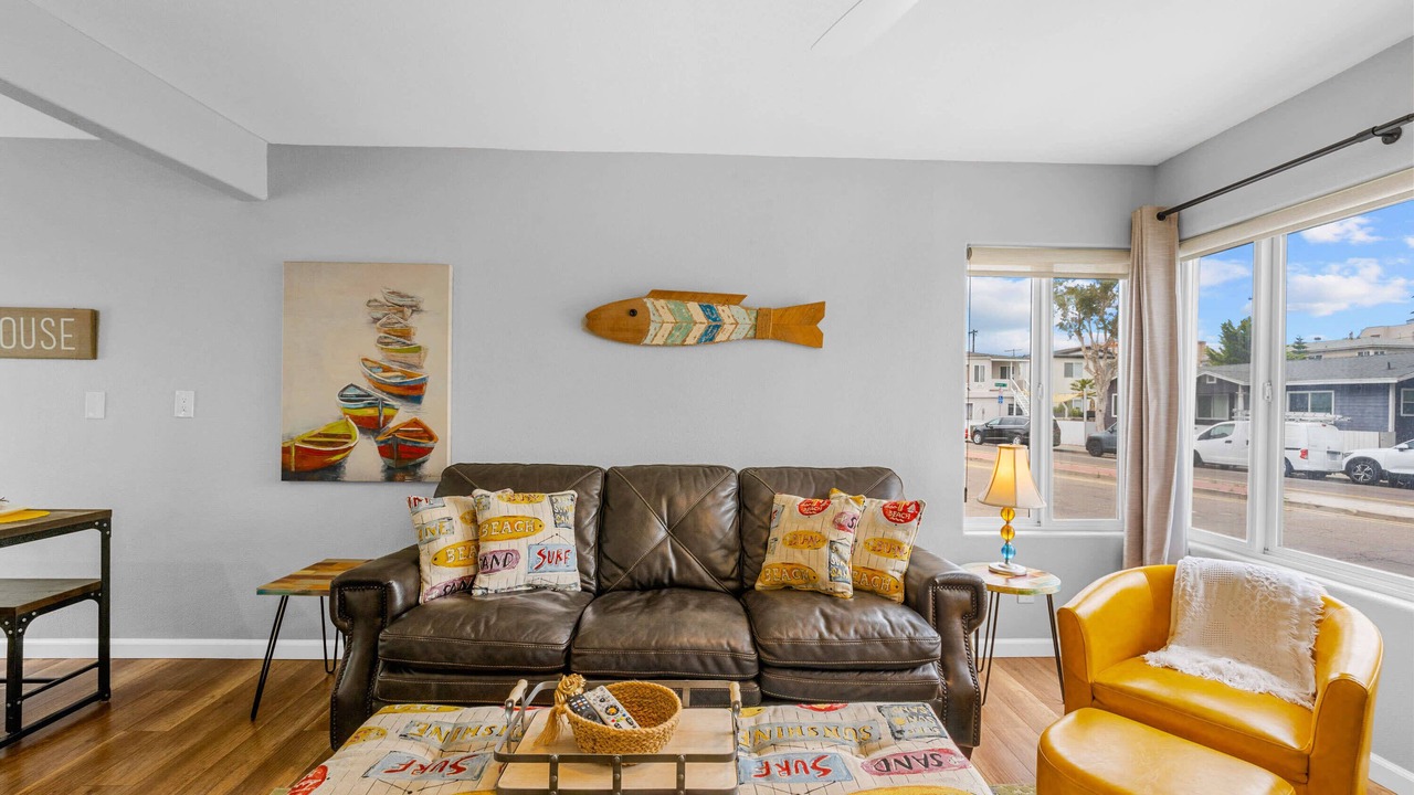 Photo of Livingroom in Central Mission Beach