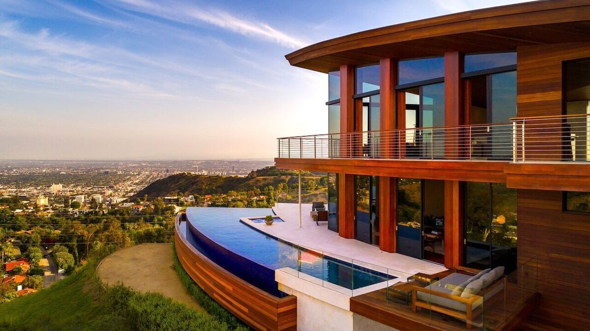 Photo of Outdoor in Hollywood Hills