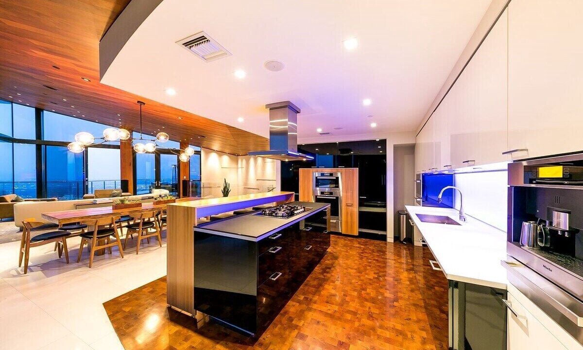 Photo of Kitchen in Hollywood Hills