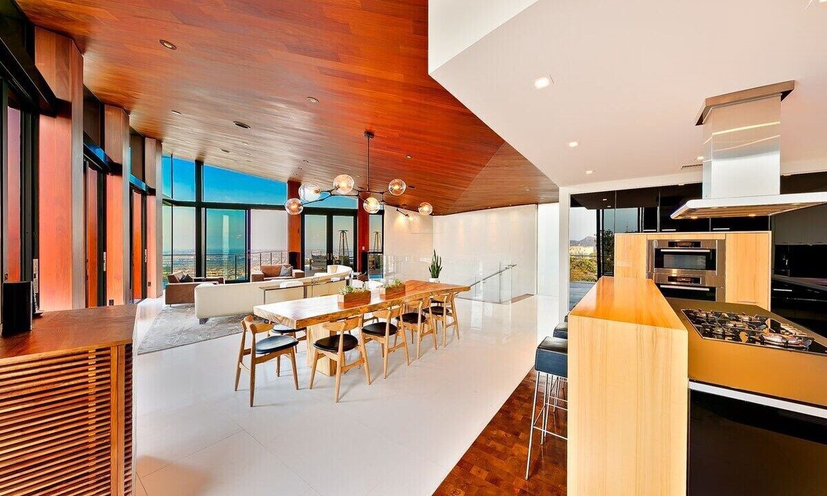 Photo of Kitchen in Hollywood Hills
