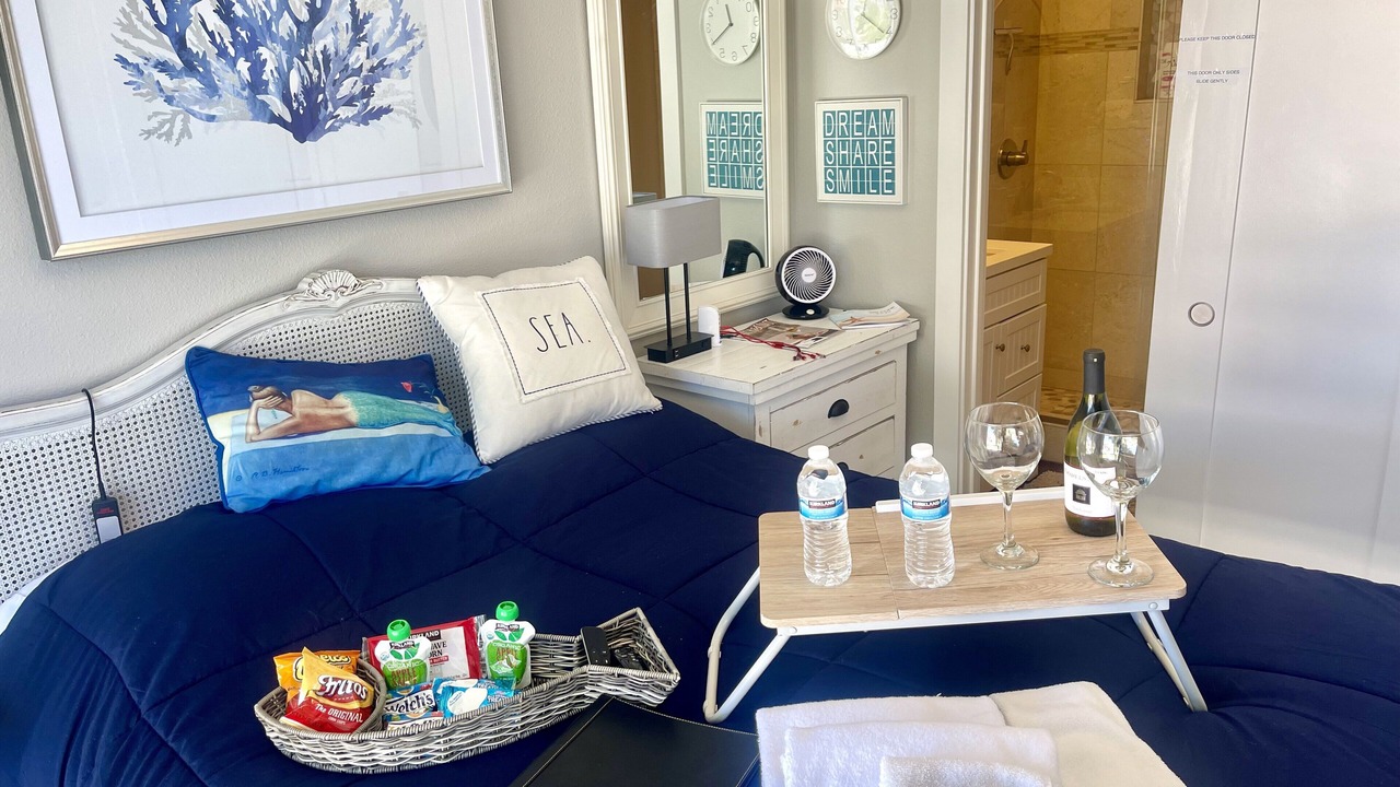 Photo of Bedroom in Del Mar Heights