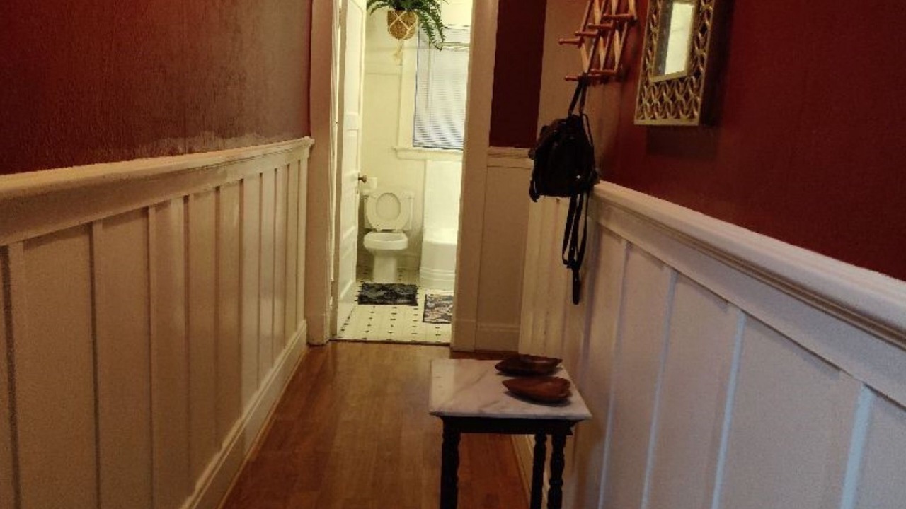 Photo of Bathroom in Oleander - Sunset