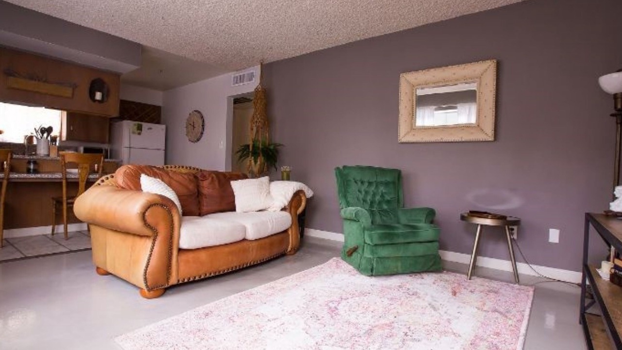 Photo of Livingroom in Oleander - Sunset