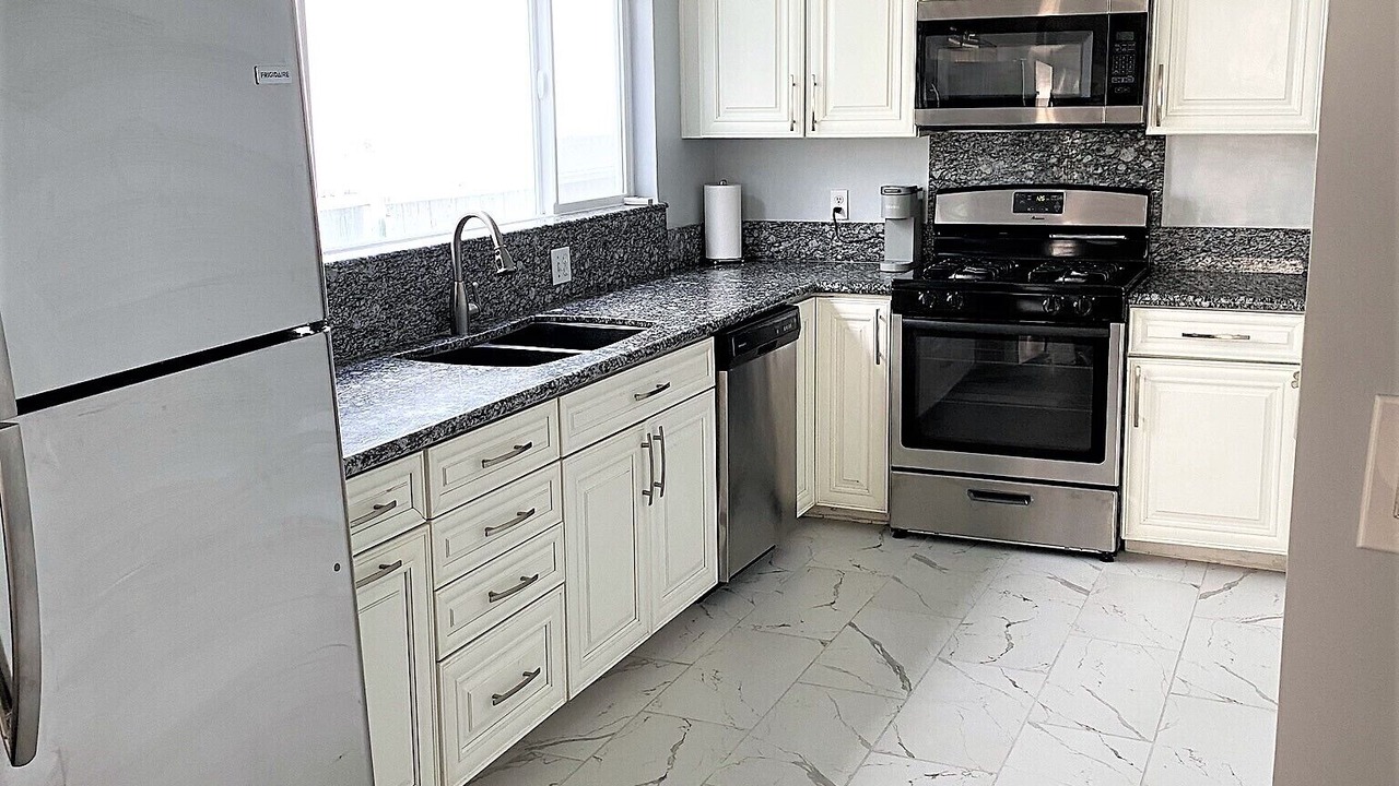 Photo of Kitchen in Melrose