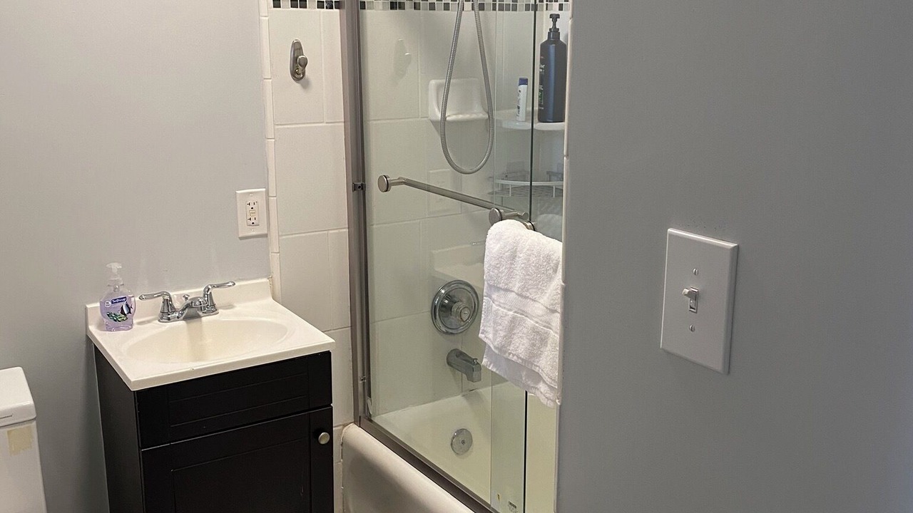Photo of Bathroom in Melrose
