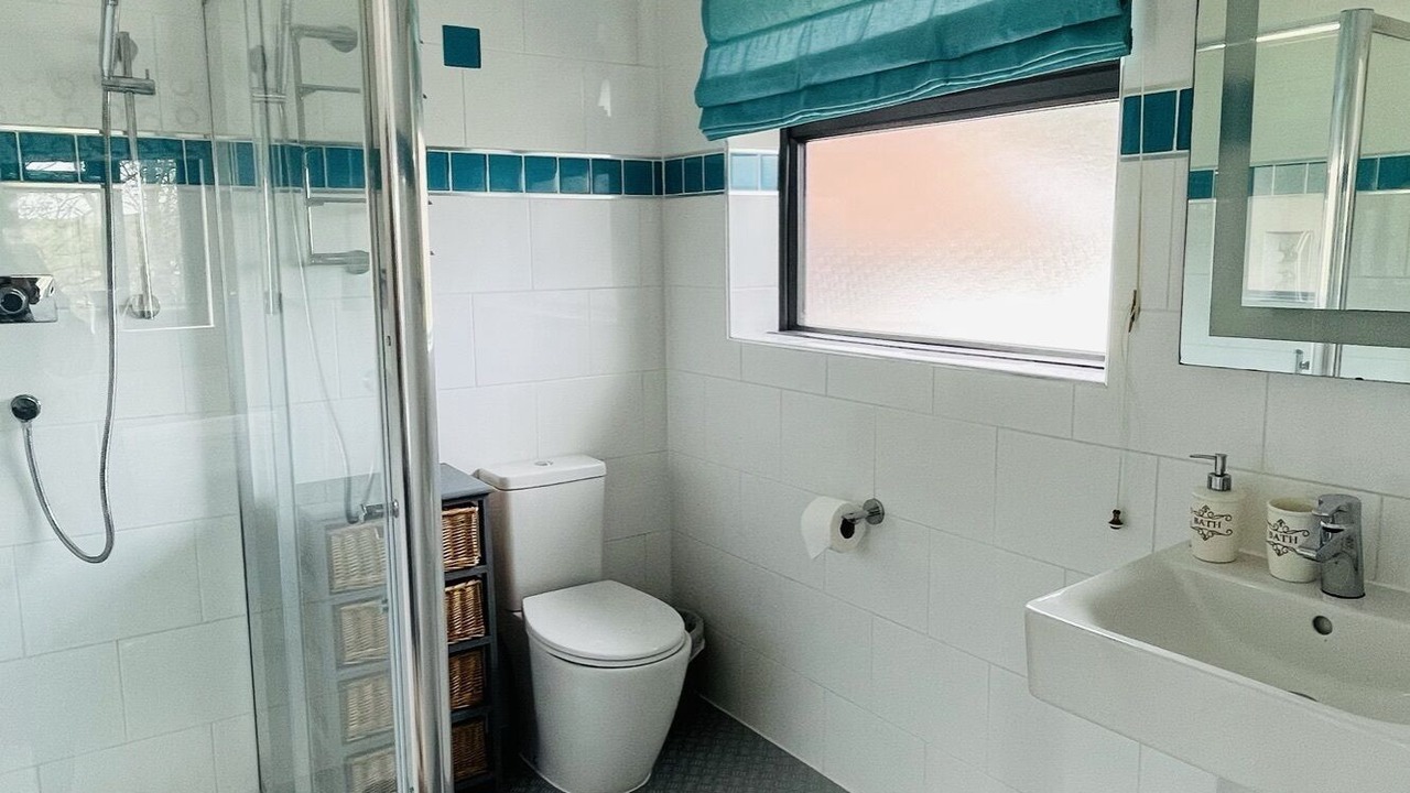 Photo of Bathroom in Widemouth Bay