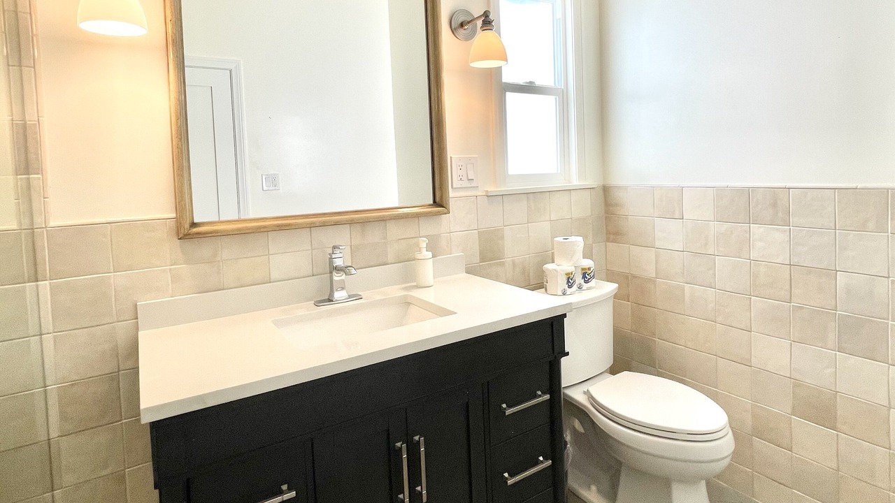 Photo of Bathroom in Beverly Hills