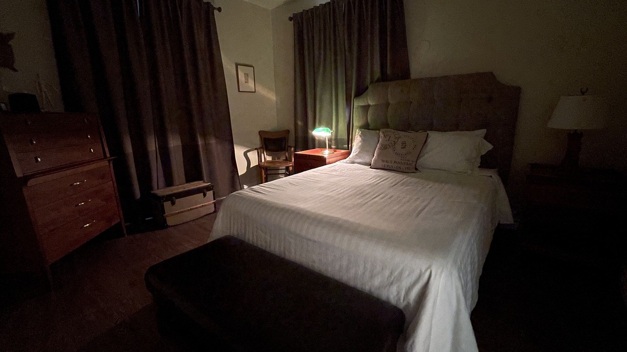 Photo of Bedroom in Beverly Hills