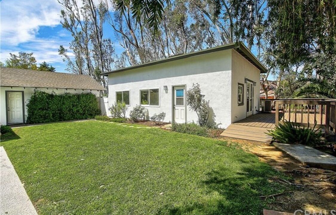 Photo of Outdoor in Alessandro Heights