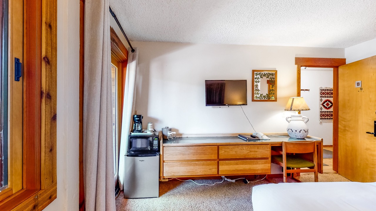 Photo of Bedroom in Tahoe Woods