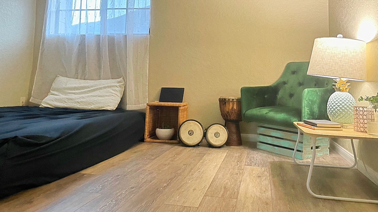 Photo of Bedroom in Lake Elsinore