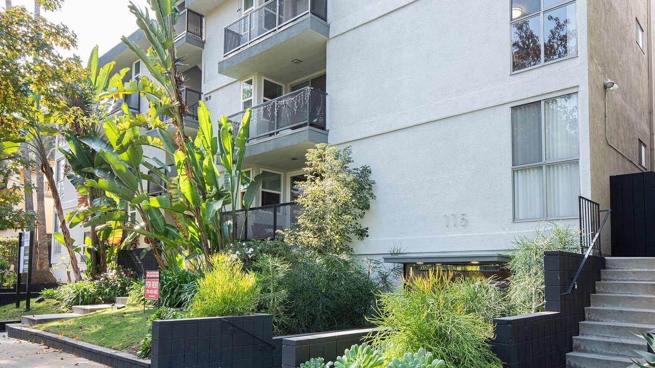 Photo of Outdoor in Beverly Grove