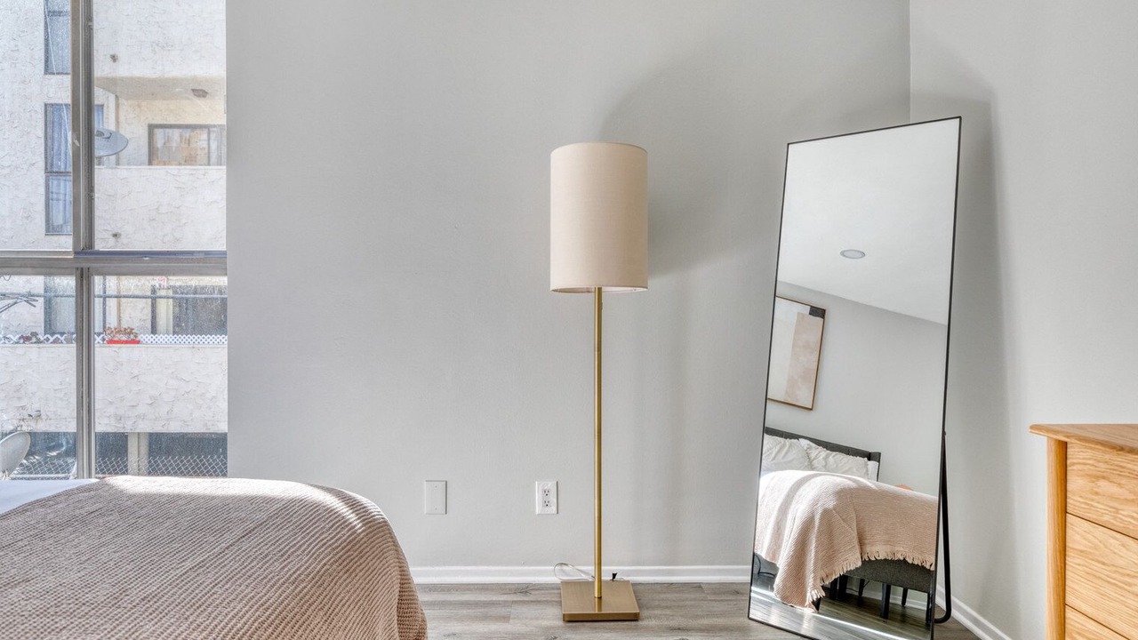 Photo of Bedroom in Beverly Grove