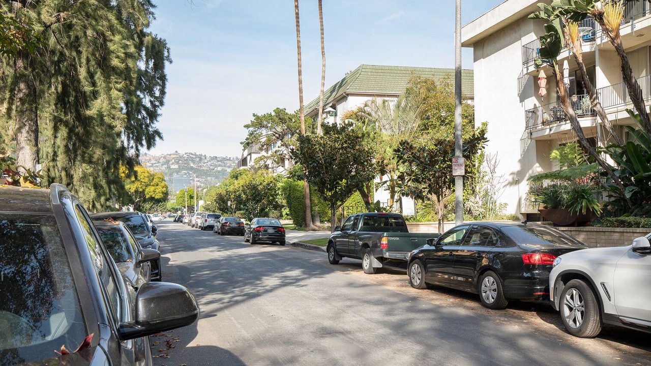 Photo of Outdoor in Beverly Grove
